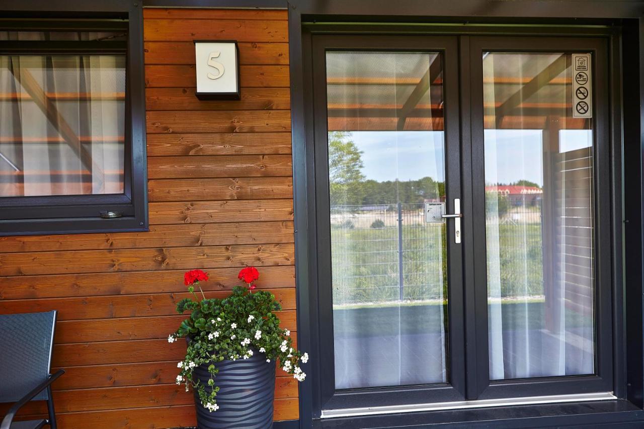 House Family Hotel Dabki Exterior photo
